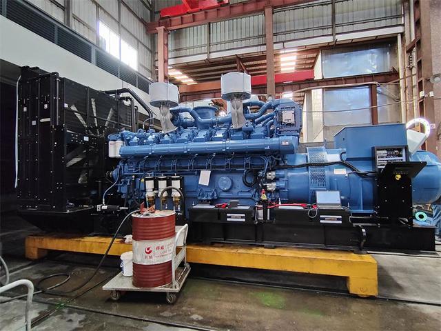 進口發(fā)電機和國產(chǎn)發(fā)電機有什么區(qū)別？